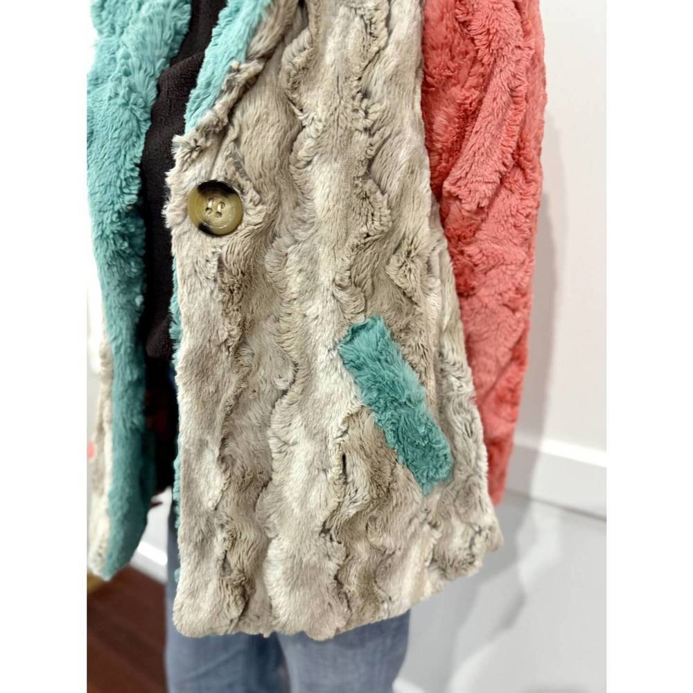 NEW IVY JANE patchwork fur coat in multi - Picture 4 of 4